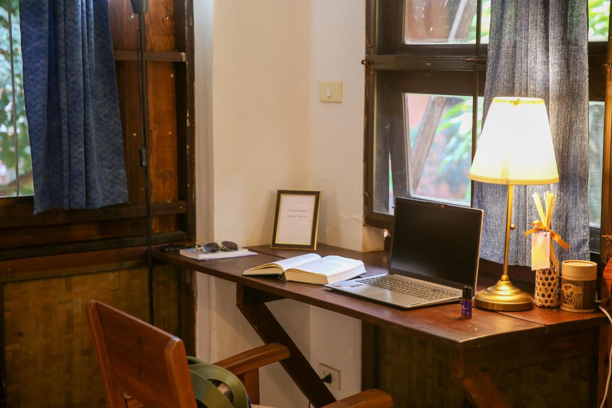 Baannoi Nornmuan Retreat Vacation Rental & Workshop Τσιάνγκ Μάι Δωμάτιο φωτογραφία